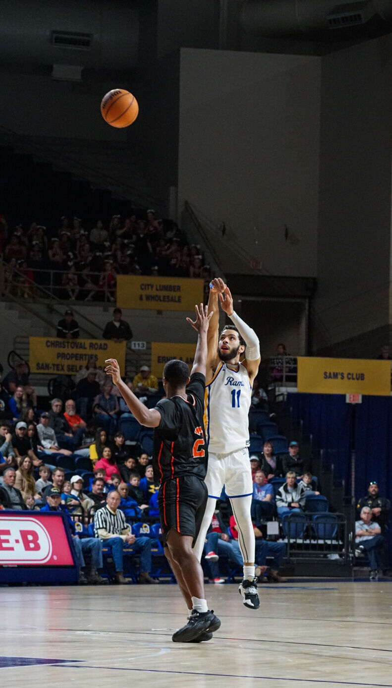 Men's B-Ball 2-27-23 2